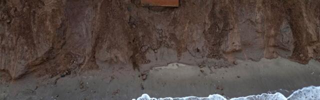 Nuklearni bunker iz Hladnog rata se klati na ivici provalije, preti da upadne u more: Vlasti izdale upozorenje