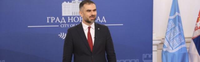 "99 POSTO GRAĐANA NOVOG SADA ŽELI DA ŽIVI BEZ BLOKADA I TERORA!" Žarko Mićin o policijskom brutalnosti!