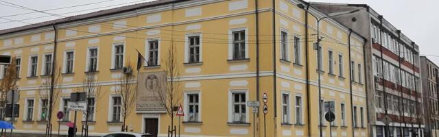 DOVOLJNO MESTA ZA NOVE SREDNJOŠKOLCE: Četiri lozničke srednje škole čekaju 816 učenika