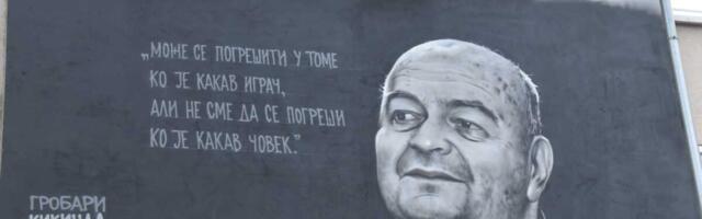 KIKINDA DOBILA MURAL U ČAST DUŠKA VUJOŠEVIĆA: Deroks oslikao lik „generala“