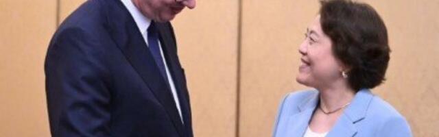 "Uvek je posebno zadovoljstvo i čast sresti..." - Vučić objavio dirljivu fotografiju iz Kine: Ona je ostavila dubok trag!