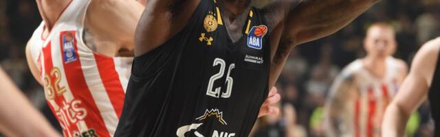 Lesor se oglasio na Tviteru zbog Obradovićeve izjave o bombardovanju Srbije /FOTO/