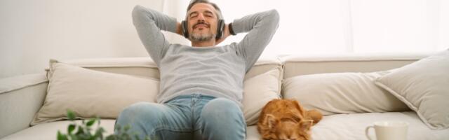 10 stvari koje muškarci rade kada ih niko ne gleda