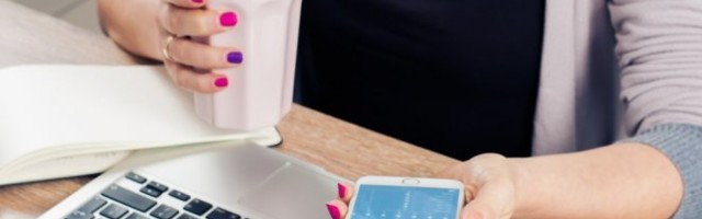 DOK SE TUŠIRAO, POGLEDALA SAM MU TELEFON, KAD ONO ŠOK! Ovu PREPISKU nikada neću zaboraviti, a onda sam donela ODLUKU KOJA MI JE PROMENILA ŽIVOT!