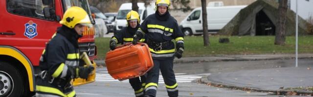 Gori strugara kod Mladenovca (FOTO)