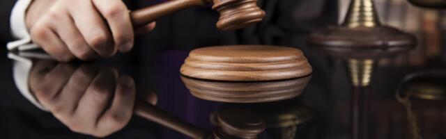 Plesni trener (35) optužen za zlostavljanje svetske zvezde (26): "Mislio sam da mi je prijatelj, nisam mogao da spavam i imao sam napade panike"