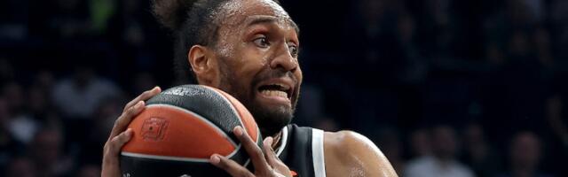 Džabari Parker žestoko udario po Ostoji: "Da li vi gledate košarku?"