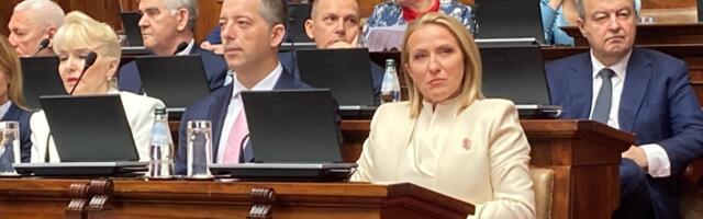 Ko plaća cenu paralelnih institucija na Kosovu?
