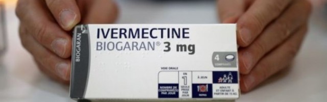 I PACIJENTI I "LEKARI"! Neverovatno čime Srbi "leče" koronu! PIJU ČAK LEKOVE ZA STOKU!