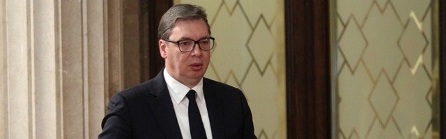 "Stekli se svi uslovi da Vučić podnese ostavku"