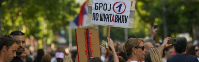 AP: Studenti traže raspisivanje izbora na velikom skupu u Beogradu