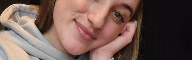 "Nisam mogla hodam, vidim, ni da se istuširam sama!" Anđela (25) iz Vranja se bori za budućnost i sada joj je potrebna naša pomoć: Ovaj simptom je ignorisala!