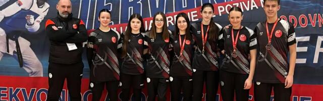 Tekvondo Akdademija i ovog puta dolazila sa takmičenja sa medaljama