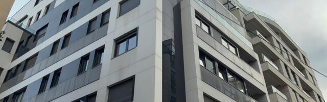 U ovom luksuzu su živeli Jelisaveta i Teo, kupio stan posle svadbe: Ispred zgrade glumica dobila i mural
