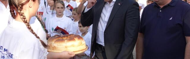 "Srbija je vaša kuća, mesto kome ćete se uvek vraćati!" Ministar Milićević otvorio kamp za mlade u Petrovcu na Mlavi: Povratak u otadžbinu je pitanje odluke!