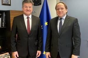 Лајчак и Вархељи разгварали о дијалогу Београда и Приштине
