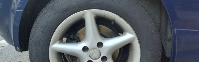 Ova je žena položila vozački iz 17. pokušaja nakon 12 godina, pogledajte njenu reakciju nakon što je saznala da je sve gotovo… (VIDEO)