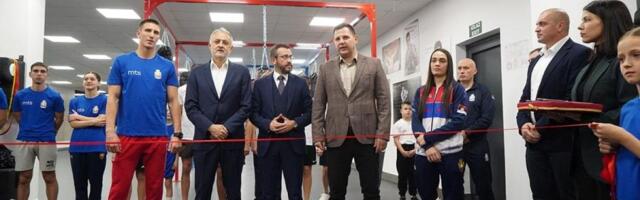 Evropa ovo nema: U Loznici otvoren predivan Regionalni boks centar – Borovčanin plemenitu veštinu podiže do zvezda (FOTO+VIDEO)