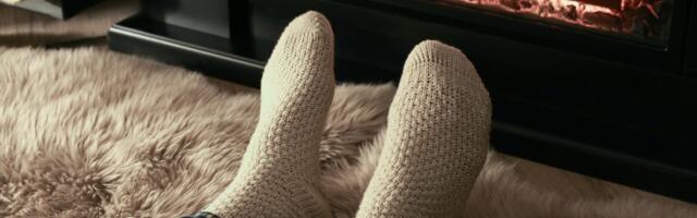 Kako da vam stopala zimi uvek budu topla: Probajte ovaj jednostavan trik iskusnog planinara