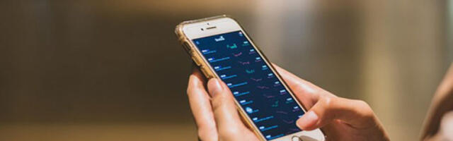 Психолог: Деци у школи није потребан телефон, школа има право да забрани коришћење