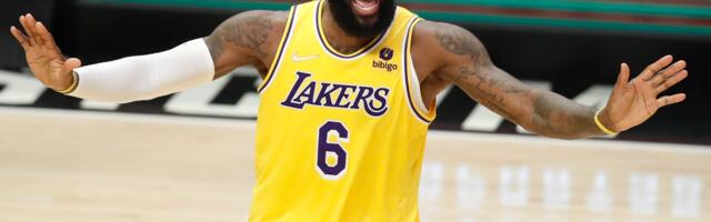 Lebronove suze u Ohaju – Kavsi bez milosti za Lejkerse (VIDEO)