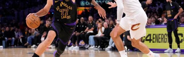 Lejkersi definitivno beže Denveru, vuče ih sjajni Dončić (VIDEO)