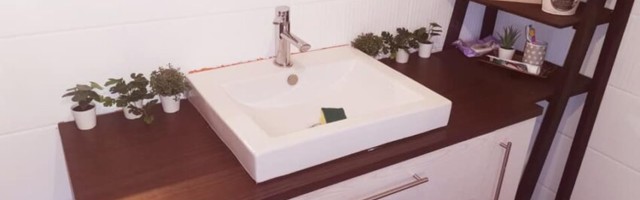 Renovirajte kupatilo za manje od 100 evra: “Finalni proizvod” izgleda bolje nego da ste dovukli 20 majstora (FOTO+VIDEO)