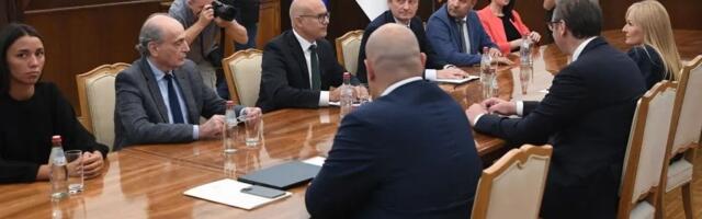 Ljajić na pregovorima sa Vučićem pričao o fudbalu