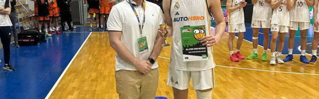 Andrej Bjelić proglašen za najboljeg igrača prestižnog U16 turnira