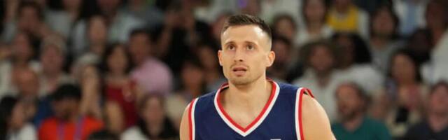 NAVIJAČKO RIVALSTVO NE RUŠI DRUGARSTVO: Miljenik grobara u društvu nekadašnjeg fudbalera Crvene zvezde (FOTO)