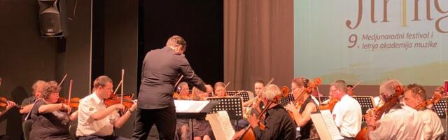 Sutra počinje STRINGS – Svako veče u 20 časova Leskovac postaje muzička pozornica