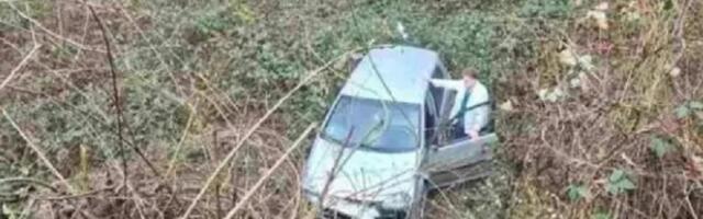 Vozilo sletjelo u korito rijeke kod Priboja: Jedna osoba povrijeđena