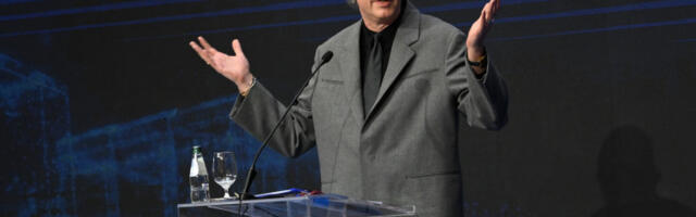 Чадеж: Развијање АИ је кључ будућег развоја Србије