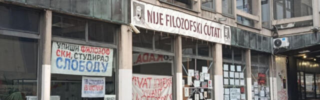 Блокадери тврде да њихова колегиница која је погинула није ни постојала