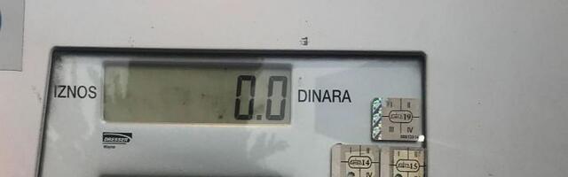 Smanjenje akciza pravi rupu u budžetu od 40 miliona evra mesečno: Kako će država pokriti taj minus?