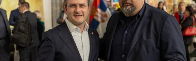 Ministar kulture Nikola Selaković posetio štand Republike Srbije na 38. Međunarodnom sajmu knjiga u Skoplju