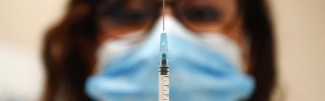 U Srbiji se za vakcinaciju prijavilo više od pola miliona građana