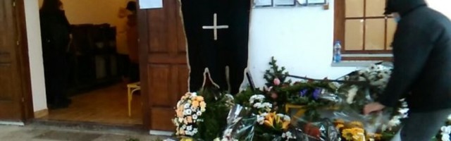 KRSTAČOM NAPAO POLICIJU, OŽIVELI MU ŽENU! Tragikomedija u selu kod Koceljeve, Svetozar umalo da SAHRANI ŽIVU SUPRUGU?!