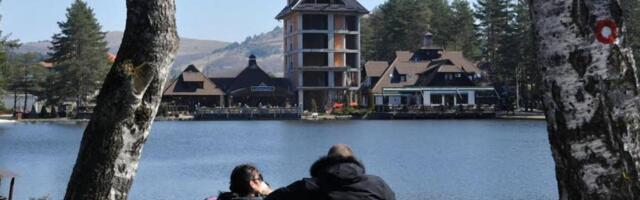 Zlatibor se trka sa Kopaonikom ko će biti skuplji - tri čaja na poznatoj planini koštaju koliko i tri pljeskavice