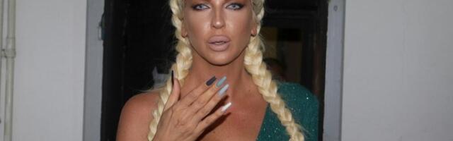 Nika je definitvno majčina kopija, frizura mlađe ćerkice zbog koje gore društvene mreže