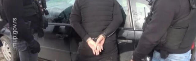 TEMERINAC ZADRŽAN U PRITVORU Policija mu našla heroin i oružje