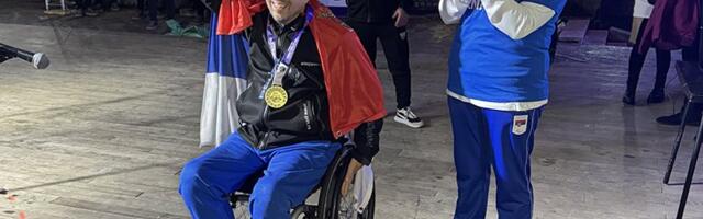 Doček za Svetskog prvaka Aleksandra Radišića (VIDEO)