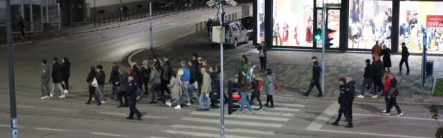 U Leskovcu i večeras šetnja (FOTO)