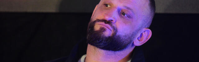 Rastu tenzije pred revanš - Fabjan prozvao Ilića: A kad Hrvati izlaze uz Tompsona...(FOTO)