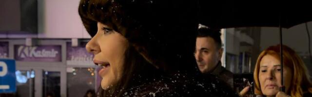 Sneg pao na kutiju sa strujom, došlo do kurcšlusa: Hitno otkazan koncert Sanje Vučić, ona izašla na binu i...