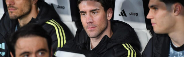 Душан Влаховић се вратио на терен у ремију Јувентуса са Сасуолом