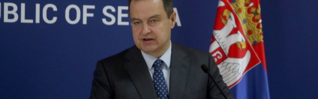 DAČIĆ RASKRINKAO BEZOČNE LAŽI POJEDINIH MEDIJA: Srbija nastavlja kampanju povlačenja priznanja Kosova