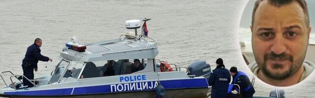 Nakon sahrane, oglasio se se otac nastradalog Duška iz Velikog Gradišta: "Ubiće me tuga"