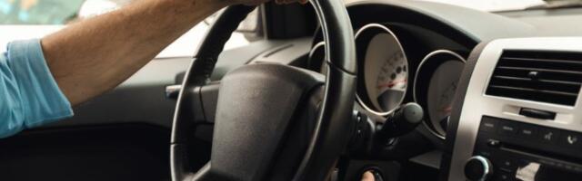 Vlasnici koji voze ovu marku automobila najviše PSUJU u vožnji