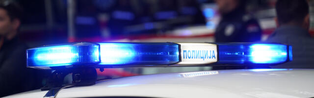 MAJKA KRVNIČKI ŠUTIRALA ĆERKU (6) USRED OBRENOVCA! Tukla i vukla dete po zemlji, građani prisustvovali jezivoj sceni